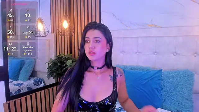 Madyson18 online show from April 19, 2026, 11:55 am