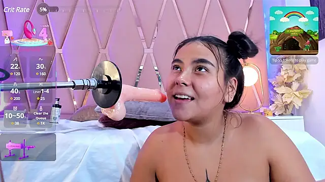 Snapshot of Emily_Black1 chatting on March 18, 2025, 3:02 am Emily Black1 online show from March 18, 2025, 3:02 am