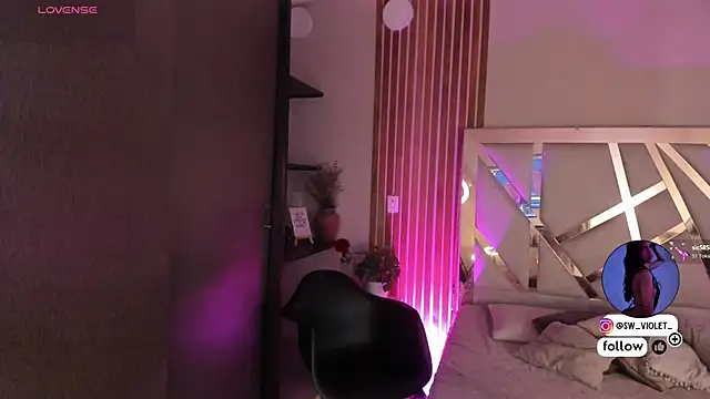 sweetviolet   online show from March 22, 2026, 12:29 pm