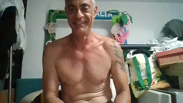 Snapshot of Shun4627 chatting on June 21, 2026, 1:11 am Shun4627 online show from June 21, 2026, 1:11 am