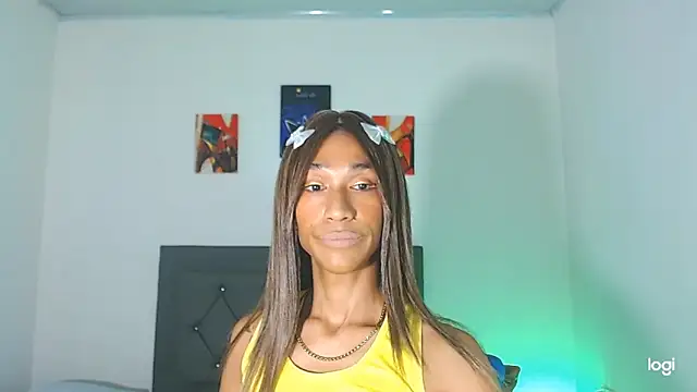 red veltet online show from March 18, 2026, 5:47 pm