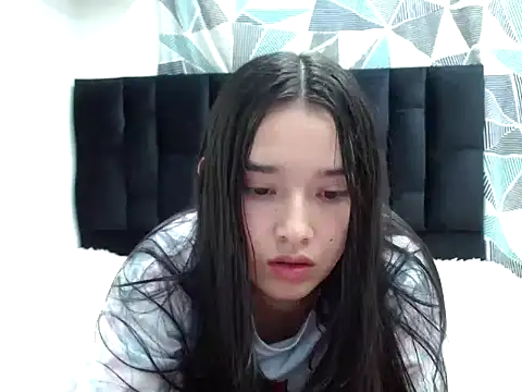  luna 777 online show from October 6, 2025, 1:29 am