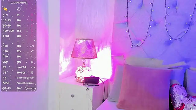 Snapshot of goth_tasha chatting on December 22, 2025, 7:47 pm goth tasha online show from December 22, 2025, 7:47 pm