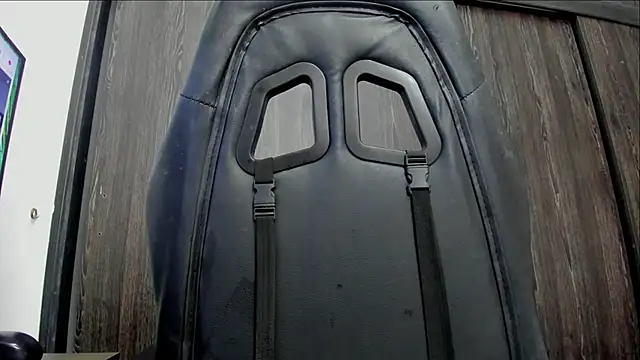 Snapshot of ava-am chatting on March 8, 2025, 5:59 am ava-am online show from March 8, 2025, 5:59 am