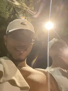 MaxxxSteil online show from March 9, 2025, 3:22 am