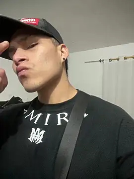 MaxxxSteil online show from March 8, 2025, 3:06 am