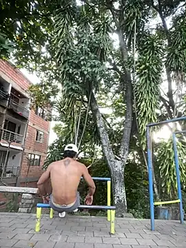 MaxxxSteil online show from March 9, 2025, 9:25 pm