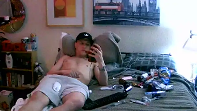 Snapshot of AdGibPrv chatting on December 2, 2025, 9:38 pm AdGibPrv online show from December 2, 2025, 9:38 pm