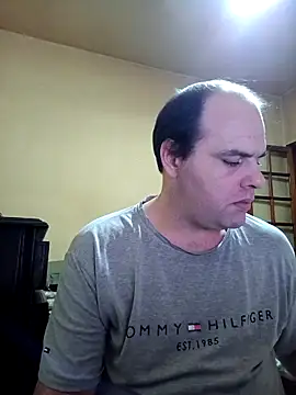 Jovissoares7ye online show from April 7, 2026, 2:35 am