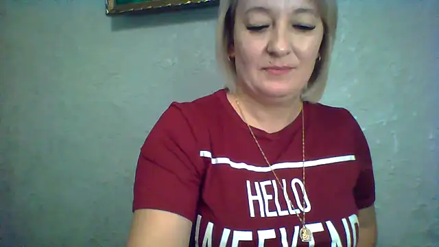 Snapshot of ArielXLoveresss chatting on October 18, 2025, 7:43 am ArielXLoveresss online show from October 18, 2025, 7:43 am