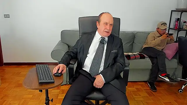 Snapshot of masterboy50 chatting on November 21, 2025, 8:08 pm masterboy50 online show from November 21, 2025, 8:08 pm