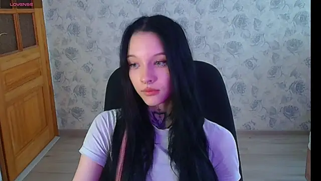 Snapshot of mefwhore chatting on March 10, 2025, 8:39 am mefwhore online show from March 10, 2025, 8:39 am