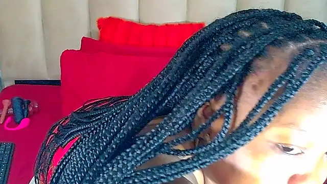 Snapshot of SEXYASSTINAXXX chatting on June 18, 2026, 5:17 am SEXYASSTINAXXX online show from June 18, 2026, 5:17 am