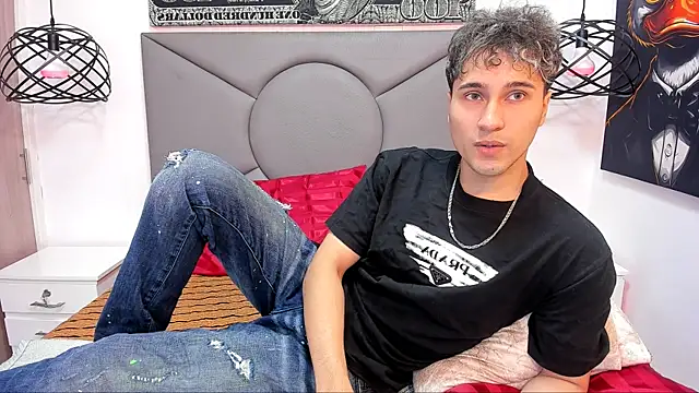 Snapshot of buddy_whitte chatting on November 19, 2025, 12:38 pm buddy whitte online show from November 19, 2025, 12:38 pm