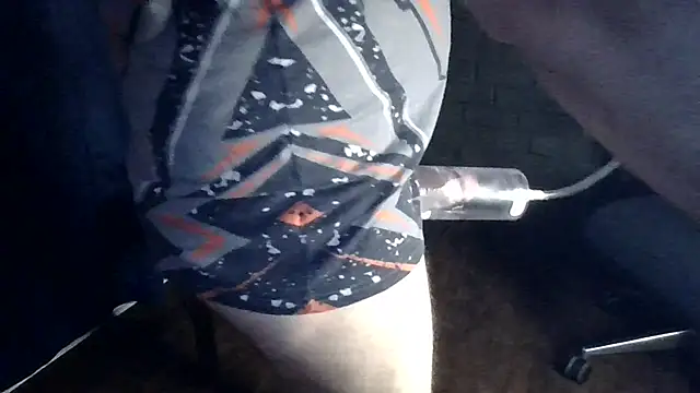 KiPumpdoggo online show from March 17, 2026, 1:30 am