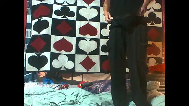 Snapshot of SillyRabbitz chatting on June 19, 2026, 7:03 am SillyRabbitz online show from June 19, 2026, 7:03 am