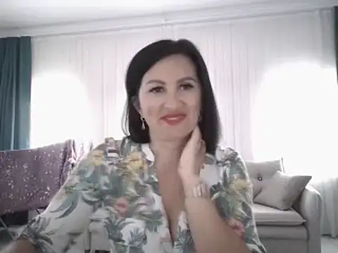 Snapshot of Rosa_Angie chatting on March 5, 2025, 6:23 am Rosa Angie online show from March 5, 2025, 6:23 am