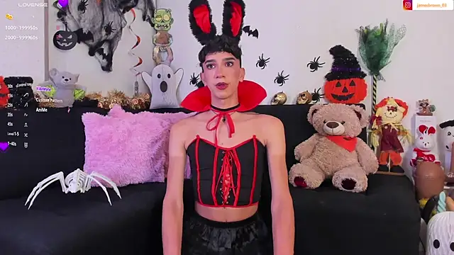 Snapshot of James_BrownT chatting on October 16, 2025, 2:20 am James BrownT online show from October 16, 2025, 2:20 am