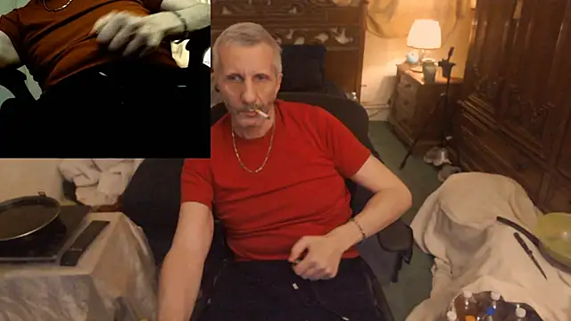 Snapshot of maxdaddy690 chatting on March 11, 2026, 12:15 am maxdaddy690 online show from March 11, 2026, 12:15 am