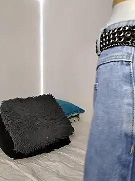 morenosiam online show from March 8, 2026, 5:22 am