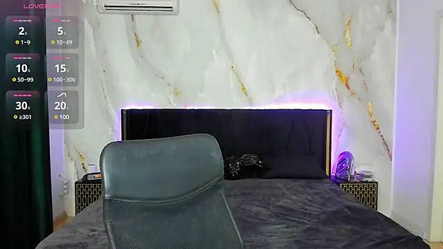 CutiePie69   online show from March 20, 2025, 8:29 pm