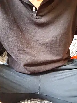 tajemniczy199 online show from October 17, 2025, 1:46 pm