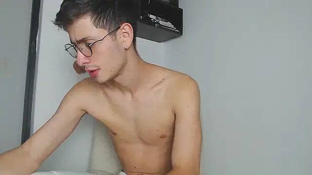 Andy collins   online show from January 8, 2026, 8:59 pm