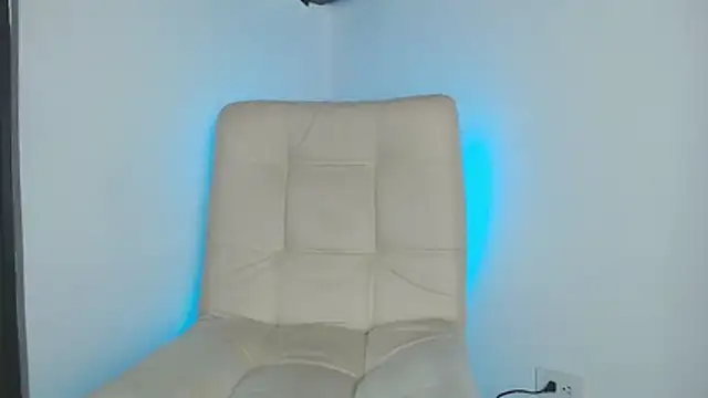 Andy collins   online show from October 19, 2025, 10:34 pm