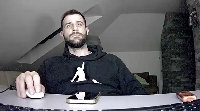 gryzoon online show from March 17, 2025, 2:30 am