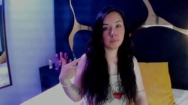 Snapshot of Celeste_X chatting on September 26, 2025, 4:19 am Celeste X online show from September 26, 2025, 4:19 am