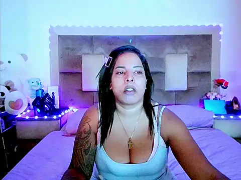 indiantopaz694u online show from April 15, 2026, 4:18 am