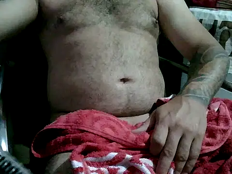 Snapshot of Sky85 chatting on November 5, 2025, 10:29 am Sky85 online show from November 5, 2025, 10:29 am