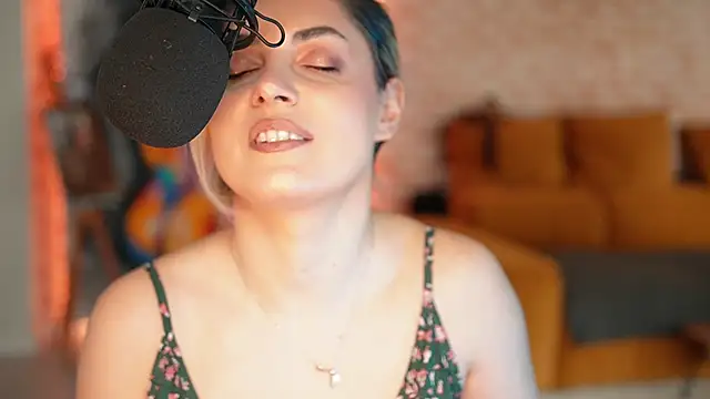  Allie  online show from January 13, 2026, 10:41 am