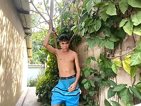Snapshot of twinks_28 chatting on October 9, 2025, 5:57 pm twinks 28 online show from October 9, 2025, 5:57 pm