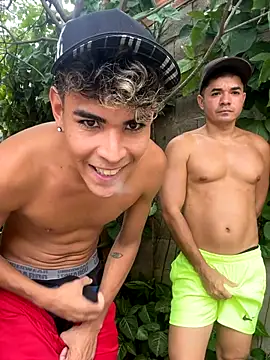 Snapshot of twinks_28 chatting on September 29, 2025, 5:18 pm twinks 28 online show from September 29, 2025, 5:18 pm