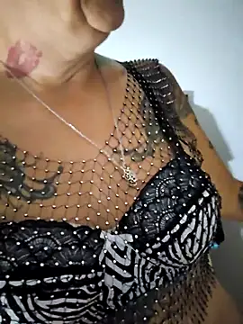 Emma Milf25 online show from March 2, 2026, 9:44 pm