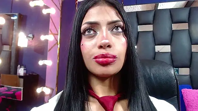 EMYCLARK01 online show from March 4, 2026, 2:52 am