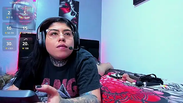 Veronika metal online show from March 27, 2026, 8:54 pm