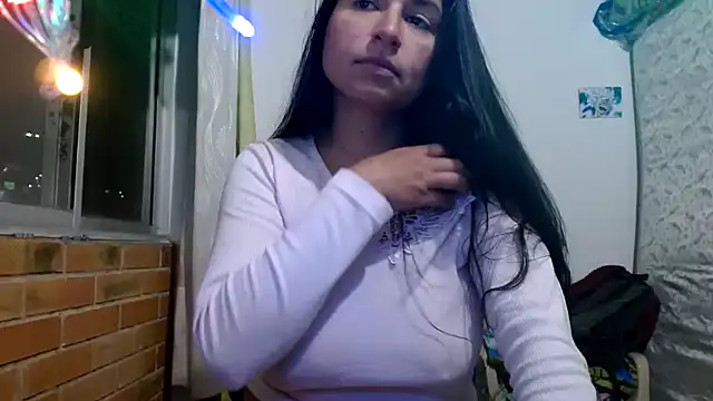 Escarcha-blue online show from December 3, 2025, 11:47 pm