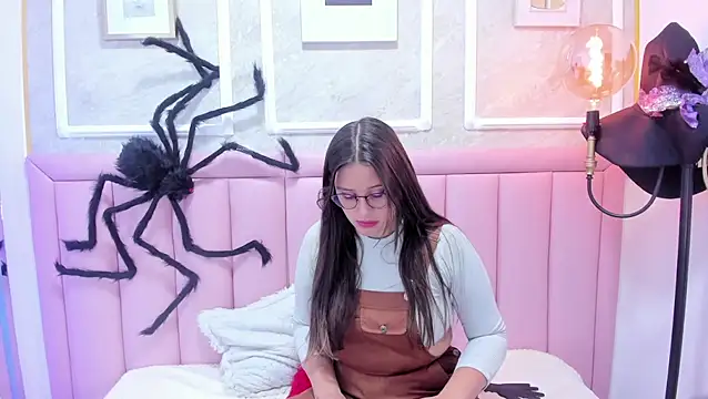 Snapshot of Samy_jons chatting on October 28, 2025, 12:37 pm Samy jons online show from October 28, 2025, 12:37 pm