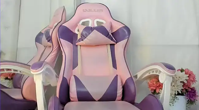 Snapshot of kamii_arias chatting on March 11, 2025, 12:17 pm kamii arias online show from March 11, 2025, 12:17 pm