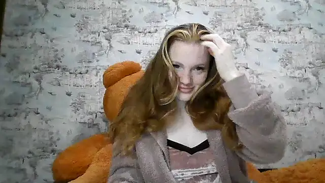 Snapshot of Eveline_May chatting on October 3, 2025, 3:57 pm Eveline May online show from October 3, 2025, 3:57 pm