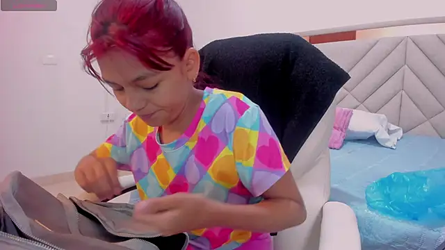 Snapshot of gime_lara chatting on November 7, 2025, 12:21 pm gime lara online show from November 7, 2025, 12:21 pm