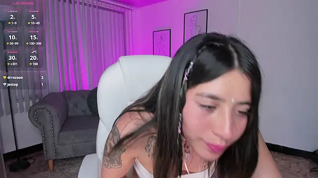 coral smiit online show from March 14, 2025, 2:10 am