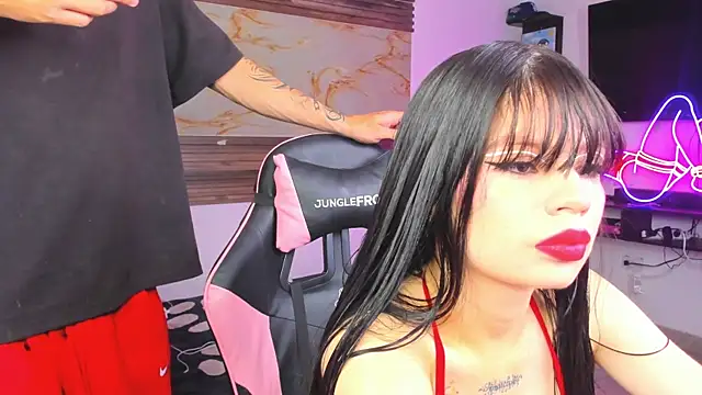 Cloe roouse online show from October 23, 2025, 12:53 am