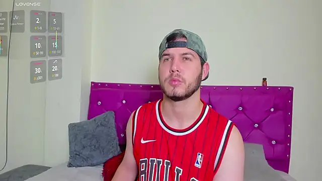 matthewlatin online show from April 2, 2026, 5:14 am