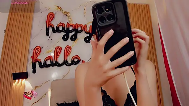 ValeriCardenas online show from October 4, 2025, 12:34 am