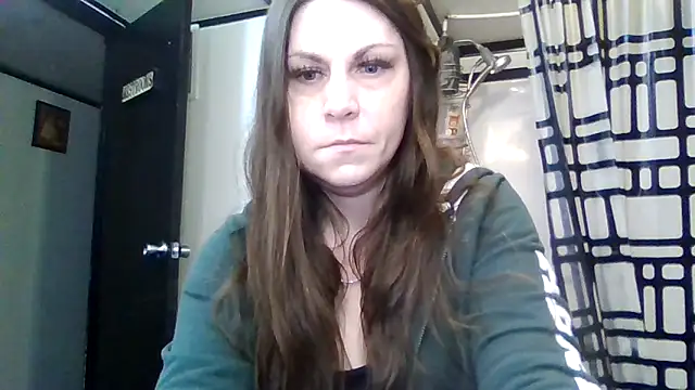 Snapshot of mrstoxox4594 chatting on February 26, 2025, 12:05 pm mrstoxox4594 online show from February 26, 2025, 12:05 pm