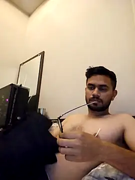 ayush292000 online show from February 25, 2025, 3:31 pm