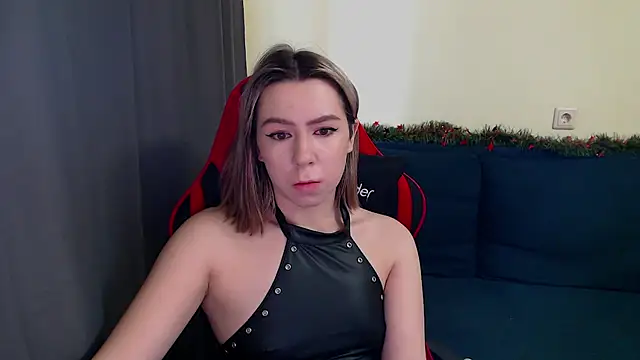 meganluss online show from December 5, 2025, 5:50 am